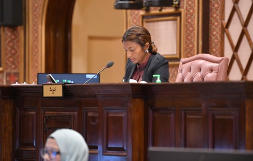 Quorum hama nuvegen Majilis jalsaa nubeyvvunu