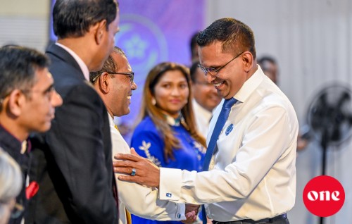Nazim aai Nasheed ge gulhifaivaa hinithunvun, Baagheekan kandaalai mithurunge magaamah?