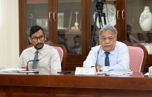 Nasheed ah dhin hamalaa aa gulhey goasthah alun sarukaaruge samaalu kamah gennan committee in nimmaifi
