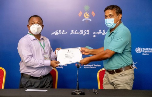 Universal Enterprises ge faraathun 10,000 test kit hadhiyaa koffi