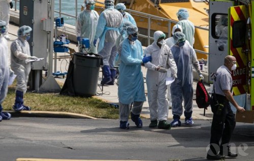 US Covid-19 cases exceed 100,000