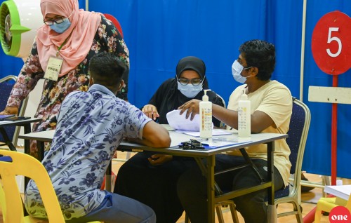 Maadhamaain feshigen Male' sarahahdhugai appointment akaa nulaives vaccine jeheyne
