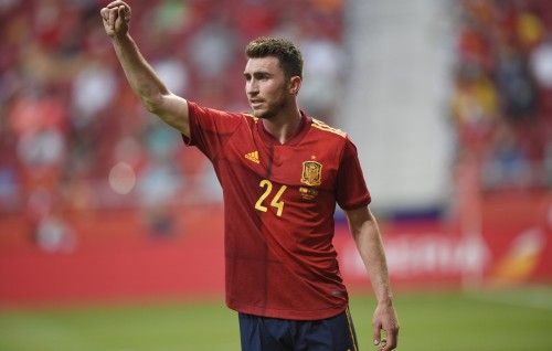 Spain jersey gai Laporte ge furathama fenilun, Portugal aa evvaru