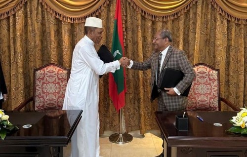 Dhivehinnah Visa aa nulai gambia ah dhathurukurevey goii hadhaifi