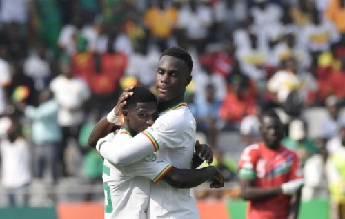 Champion Senegal in feshee bodu molhakun, Algeria aai Cameroon ahves point eh
