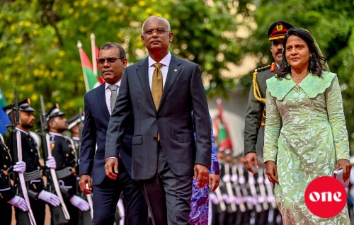 Photo: Rayyithun ge Majilis mi aharah hulhuvai riyaasee bayaan ivvun