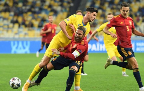 Ukraine aiyy dhashuve Spain ah ladhuvethi bayyeh