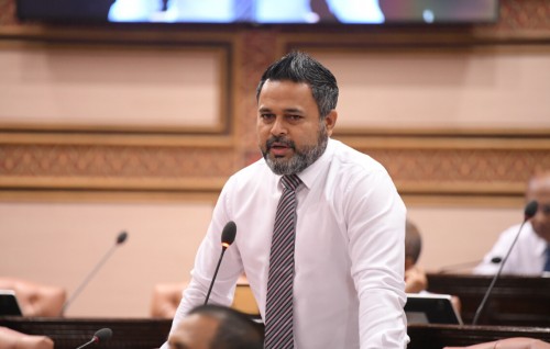Majlileehugai masakkatheh nethumun idhikolhun kanboduvejje, bunanee Majileehun gaanoonu draft kuranvejje kamah!
