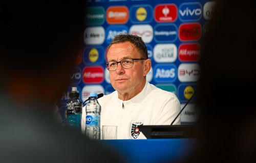 France akee emme undhagoo team viyas jehilumeh nuvey: Rangnick