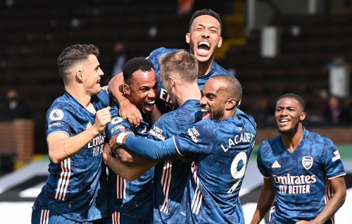 EPL: Fulham athun Arsenal ah faseyha molheh, Leeds athun Liverpool ah hani molheh