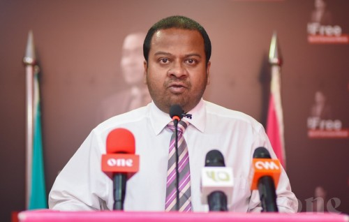 Mundhu fuluhah haaziru kuranee