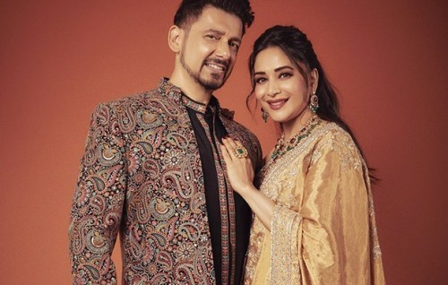 Madhuri ge ufaaveri adhi kaamiyaabu kaiveni, eynaa gaboolukuraa sababuthah