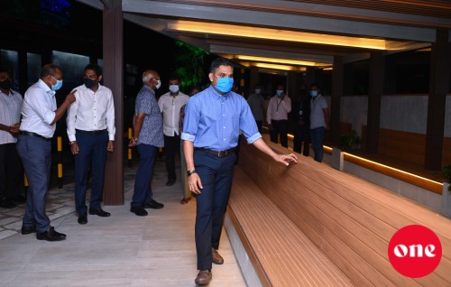 #OnePhoto : STO in hedhi bus stop aai park hulhuvun
