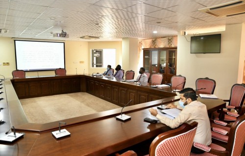 Big kunfunin money launder kurikamah thuhumathu kurevey massalaeh balan Majilis raees Committee ah fonuvaifi