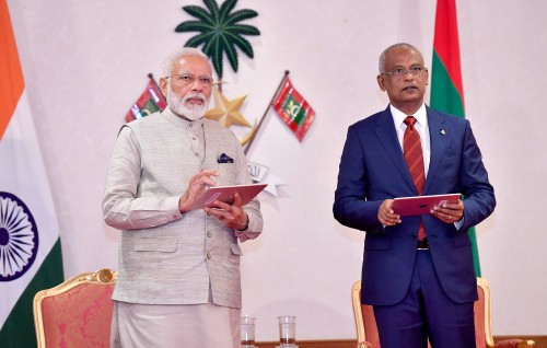 Cargo ferry dhathuru thakaaeku Raajje-India ge ekuverikan ithurah badhahivegendhaane: Raees