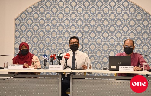 Vaccine furihama kohfai vanikoh covid ah positive vaa meehun quarantine ge muhdhathu 10 dhuvahah kurukoffi