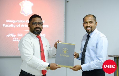 Avid College gai Feculty of Arts and Literature ufahddhavai Deen akah Ashraf