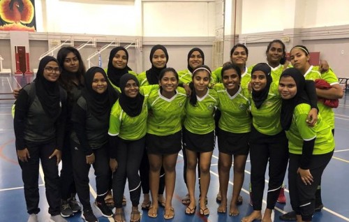 Maldives sports awards ge Netball award aa medhu Club Green Streets ge kanboduvun
