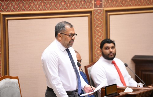 Rasmee reserve gai 860 million dollar, anna aharu 903 million ah araane: Minister 