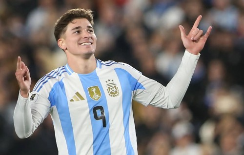 Chile kairin faseyha molheh hoadhai, Argentina in qualify vumaa gaathah
