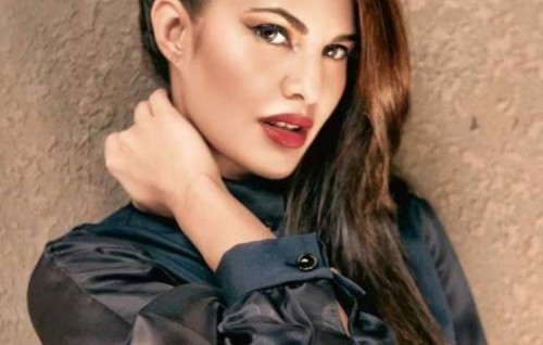 Jacqueline spot boy adhi manager Covid ah positive