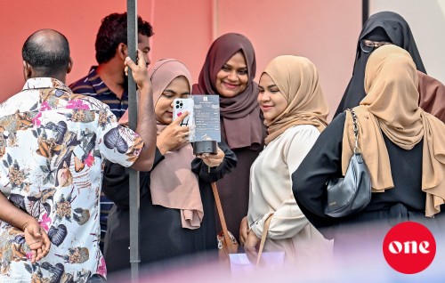 Kaiveni kuran form aaeku thalassemia card konme court akahves dhen hushahalhan jeheyne 