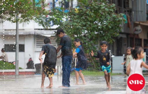 Kudakudhin ge hagguthah rakkaatheri kurumuge gaanoonu muraajaa kuranee