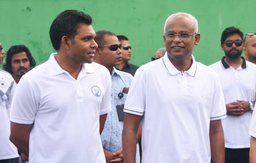 Nihan massalaige hekinge gothugai Raees aai Naibu Raees haaziru nukureveyne kamah High Court in ves nimmaifi