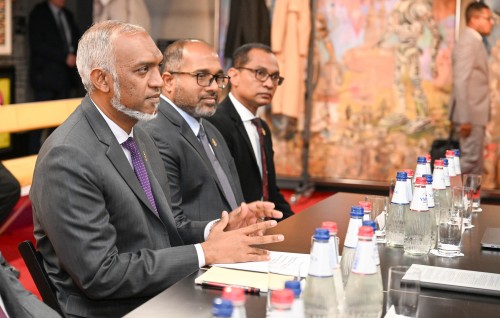 Sarukaaruge hurihaa hidhumatheh digitalize kuranee