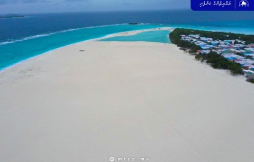 Dhuvaafaru ge bin hikkumuge masahkkathuge bodu baeh ninmaalaifi