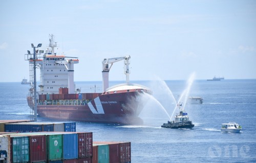 India ah dhathuru kuraa boateh ge falhuveriyaku Covid ah positive vejje