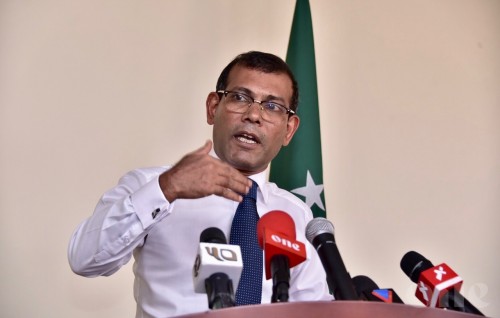 Islaahu kuran mi sarukaarun Majilis ah jaaga dheefi, Yameen sarukaarun vehddhee MNDF: Nasheed