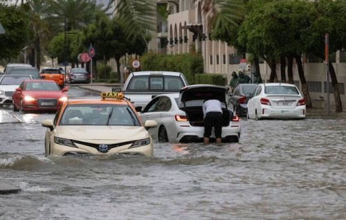 Dubai gai fenboduvun huttuvumah 8 Billion dollar ge mashrooeh