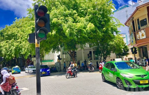 Traffic lights in Male City to be changed to LEDs