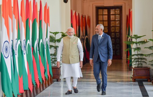 Boduvazeeru Modi anna hukuru dhuvahu Raahjjeah vadaigannavanee 