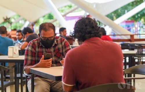 Bas naahaa meehunge sababun bas ahaa meehaunnahvves nurahkkaa, Mask majubooru kohddhevvaa!