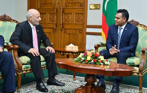Raajje aai Pakistan aa dhemedhu seedhaa vaige dhathuru thah feshuma mashvaraa kohfi