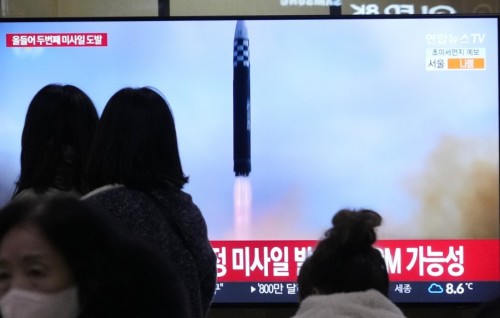 North Korea in kaamiyaabu kamaa eku spy satellite eh launch kohffi