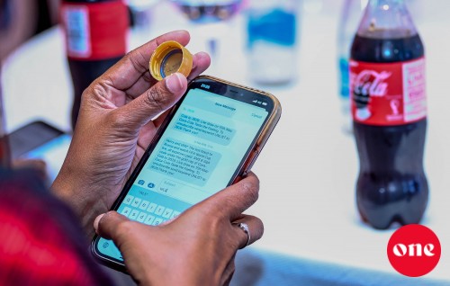 Worldcup match eh balan dhiumuge furusathu libey bodu promotion eh coca-cola in fashaifi