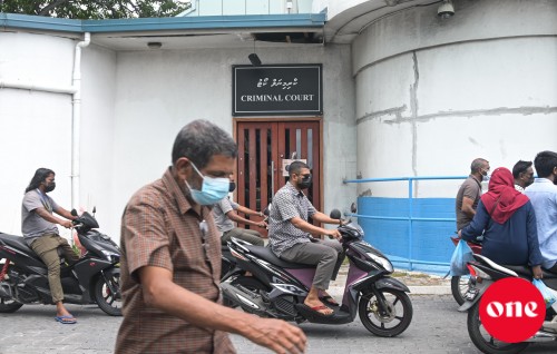 Male gai bomb govvan ulhunu massalaigai himeney meehunge shareeaiy sirru koffi