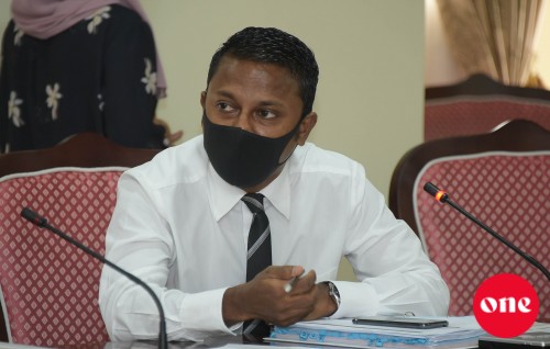 Beyru meehunnah bin milku kurevey gothah hedhee gina party thakakun vote dheegen: Usham