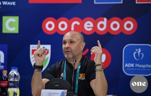 Lanka ah mihaaru joke eh nujeheyne, Lanka football enburi annaane: Alagić