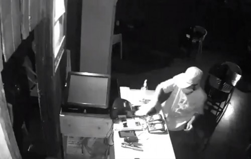 Male ge restaurant akun vahkkan kuri vagukaleyge mi faharu filee meyzumathi sanitize kuruahffahu!