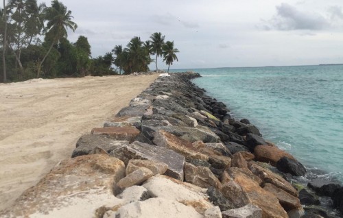 Kelaa bandharu hedhumuge devana fiyavahi nimijje