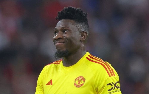 Onana ah rangalhu kureveyne, misaalu naganvee legendary goalkeeper inge career in!