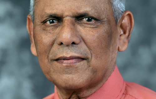 Gaumee inaamaa behey committee ge chairperson akah Kashimaa Shakir