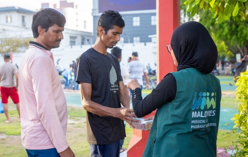 Bidheyseen roadha veelumah 13,000 ah vureh gina iftar meal pack bahaifi