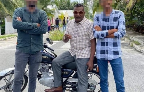 Usoolaa hilaafah mathiveri ah eri 11 meehaku hayyaru kohfi, Jabir ves himeney