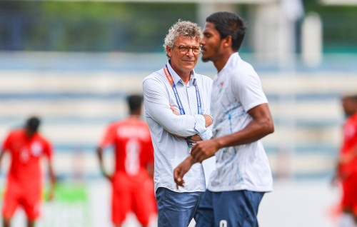 Moriero ah FAM inn fiyavalhu alhanee