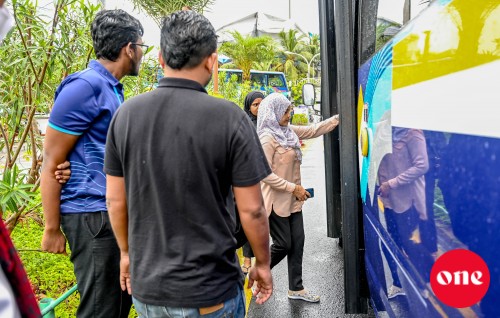 More than 2,200 passengers sought mini bus service on first day